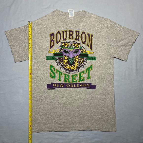 Vintage New Orleans Mardi Gras Bourbon Street t-shirt - Picture 5 of 5